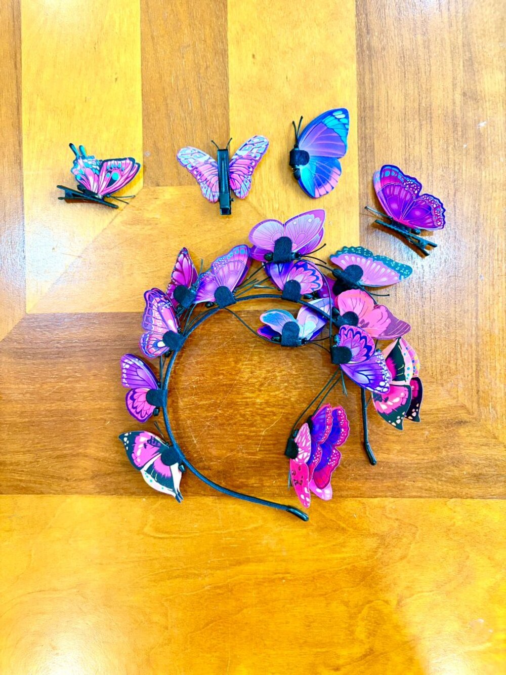 Purple and Pink Butterfly 3D Fascinator Headband and 4 hair clips - Picture 3 of 3